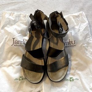 Jambu black and silver leather ankle strap sandals size 9